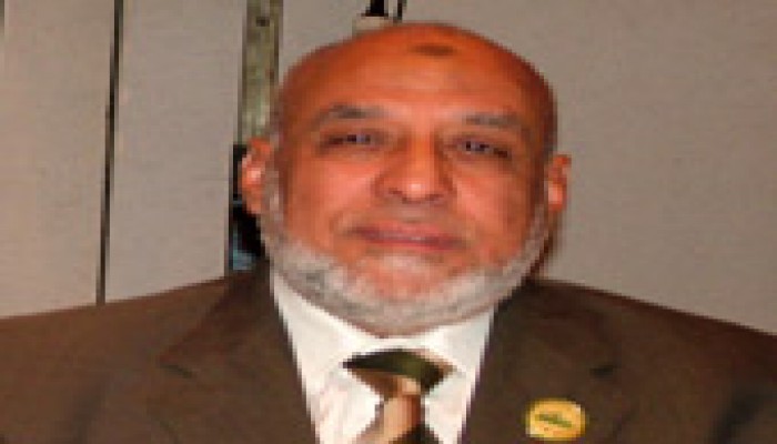 مجاهد يطالب باستكمال مستشفى عين شمس العام