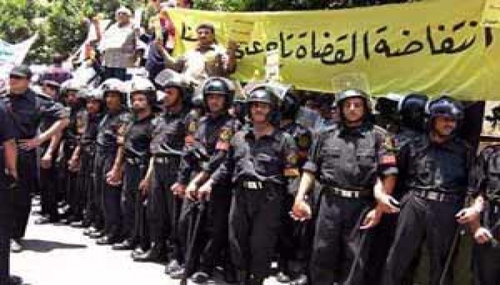 طلب برلماني بعقد جلسات استماع لقانون السلطة القضائية