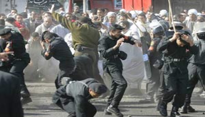 الحكومة تتهرب من مناقشة استجواب الإخوان عن العبَّارة