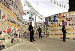 حماس تدعو للنزاهة وتَواصل العراقيل الصهيونية