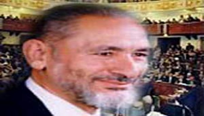 علي لبن يقدم 5 مشروعات قوانين مهمة