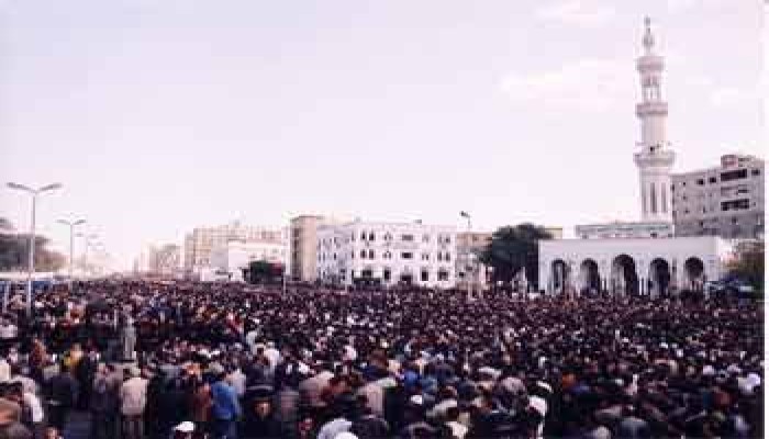 ديلي ستار: الإخوان يزدادون انتشارًا رغم الضربات