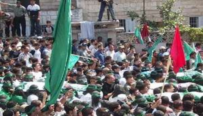 حماس تدعو المسلمين لوقف الاعتداءات الصهيونية
