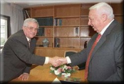 أجندة محادثات "أبو مازن" مع "شارون" وقادة حركات المقاومة