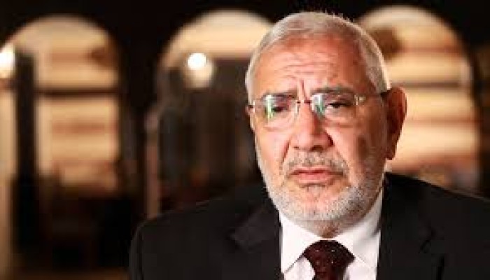 الانقلاب يمنع زيارة عدد من المعتقلين بثلاثة سجون