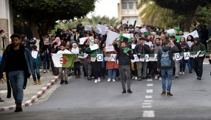 الجزائر.. جمعة ثانية من المظاهرات ضد ترشيح بوتفليقة