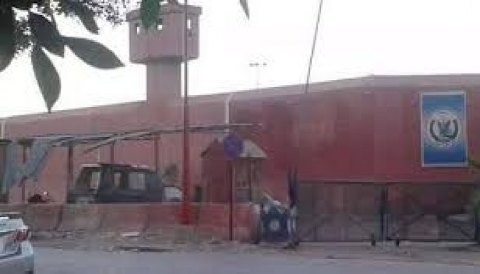 نقل المعتقل أحمد الكومي إلى مستشفى دمنهور بعد تدهور حالته بـ"الأبعادية"