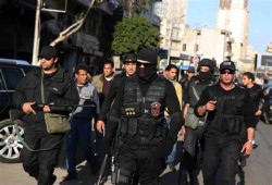 بعد إلغاء مؤتمر التعذيب.. حقوقيون يطالبون بمحاكمة السيسي أمام الجنائية الدولية