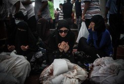تفاعل واسع مع "#من_جرائم_العسكر".. ونشطاء: خيانة وقتل وتفريط في الأرض