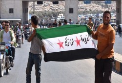 مظاهرة لآلاف السوريين بإدلب للمطالبة بإيقاف هجمات بشار وبوتين
