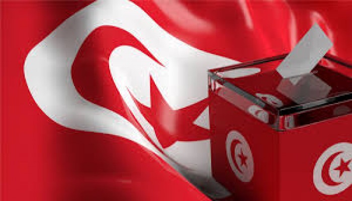 انتخابات رئاسية فاصلة بتونس.. تكريس للديمقراطية أم بوابة للفوضى؟