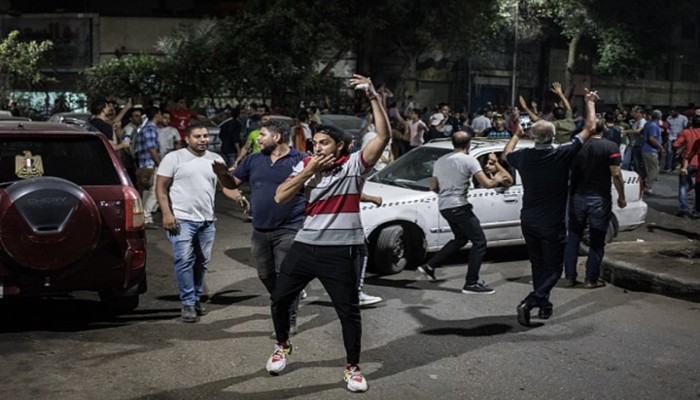 وبدأت جمعة الخلاص.. "التحرير" بانتظار الثوار لإسقاط الانقلاب