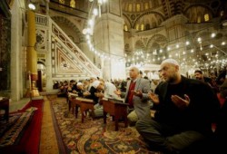 رابطة كردية تدعم عملية "نبع السلام" للتخلص من الإرهاب ومساجد تركيا تبتهل لنصرة قواتها