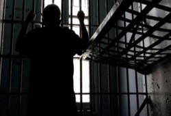 معتقلو "وادي النطرون" يعانون الحرمان والتغريب.. ومصلحة السجون تخادع "حقوق الإنسان"