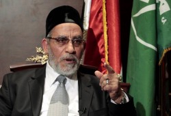 المرشد القرآني.. د. محمد بديع صامد في وجه العسكر رغم القتل البطيء