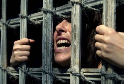 اعتقال 3 بالشرقية وتجديد حبس 30 من متظاهري سبتمبر واستمرار إخفاء "مي" ورضيعها