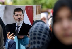 فيديو| الرئيس مرسي راعي حقوق الإنسان.. عام الحريات الذي اغتاله العسكر