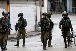 اعتقالات بالضفة والقدس.. وصهاينة يقتحمون الأقصى
