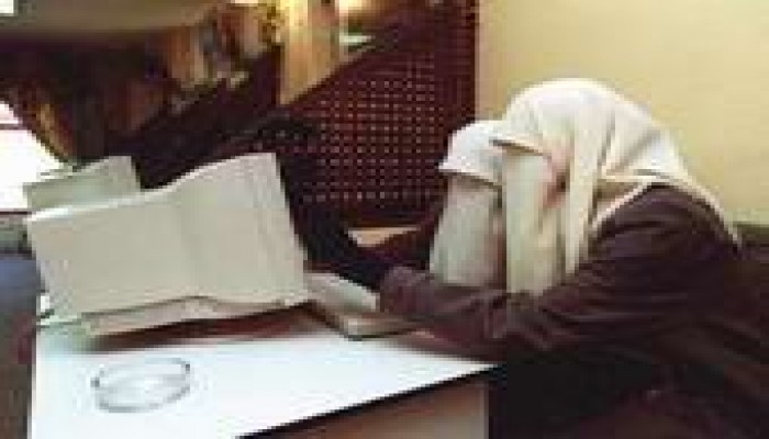 كيف نؤهل فتياتنا لبناء المجتمع؟