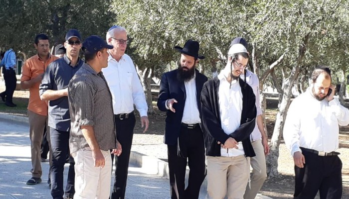 فلسطين.. اعتقال أسير محرر واقتحام المسجد الأقصى