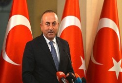 “أوغلو”: إدلب تشهد كارثة إنسانية والعالم لا يتحرك لإنهاء الصراع بليبيا