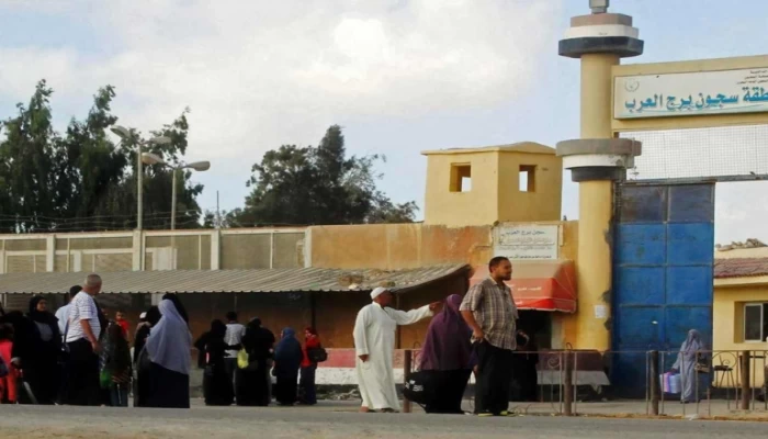 اعتقالات بالغربية وكفر الشيخ.. وتواصل الاعتقالات والتنكيل بحرائر مصر