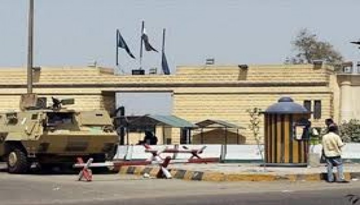 نداء استغاثة من معتقلي "العقرب" لإنقاذهم بعد إصابة 300 بفيروس كورونا