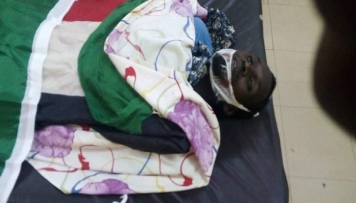 استشهاد مواطن سوداني بعد مظاهرات حاشدة لعشرات الآلاف بالخرطوم والولايات