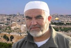 الشيخ رائد صلاح: حريتي منقوصة ولن تكتمل إلا بحرية "الأقصى"