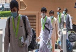 بأعداد محدودة.. ضيوف الرحمن يبدؤون التوافد لأداء مناسك الحج