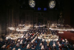 قس يوناني: شعبنا عاش خلال حكم الأتراك حرية دينية حقيقية