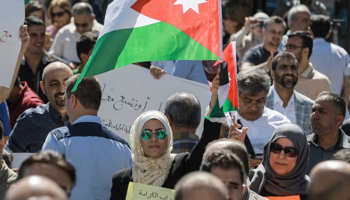 جبهة العمل الإسلامي تستنكر استمرار موجة الاعتقالات للمعلمين الأردنيين