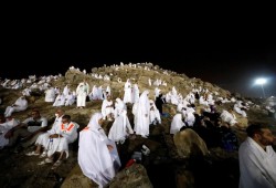 الحجاج على صعيد عرفات