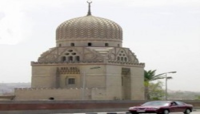 "المونيتور": "مقابر المماليك" مهددة بالشطب من قائمة التراث العالمي