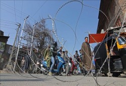 الكشميريون يشعرون بـ"الإذلال" بسبب الممارسات الهندية