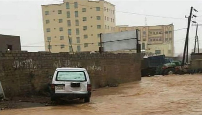 السيول تقتل 17 شخصا باليمن ووفيات كورونا بلغت 500