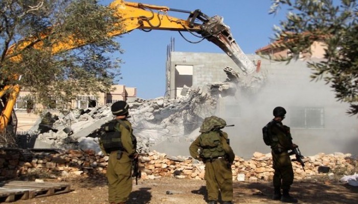 الاحتلال يحتجز جثامين 253 فلسطينيا وهدم 89 بيتا ومنشأة بالقدس في 2020