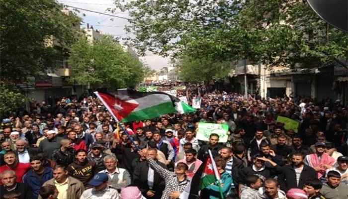 الربيع العربي| حكومة تونس وفوضى بالسودان.. وأردنيون يحذرون "الملك"