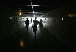 لبنان.. تفشي كورونا بين المعتقلين بسجن رومية