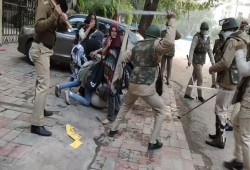 ناشيونال إنترست: تعامل واشنطن بشأن انتهاكات مسلمي الهند والروهينجا مخجلة