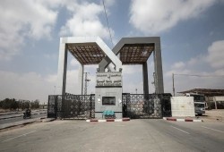 بينهم نساء وأطفال ومرضى.. الانقلاب يرفض طائرة عالقين فلسطيينين