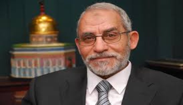 على رأسهم المرشد العام والشاطر ومالك.. تبرئة قيادات "الإخوان" من الاستيلاء على أراضي الدولة
