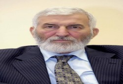 وفاة العالم الاقتصادي والفقيه السوري عبدالستار أبو غدة