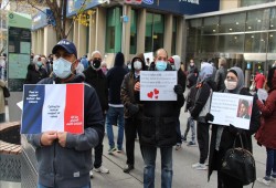 مسلمو كندا يحتجون على معاداة فرنسا ورئيسها للإسلام