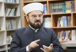 "القرة داغي" يستهجن انصراف "كبار علماء" السعودية عن فرنسا ونعتها للإخوان بـ"الإرهاب"