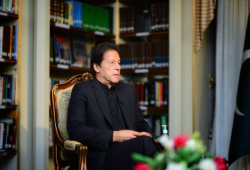 عمران خان: صمدنا أمام ضغوط دول صديقة للاعتراف بالكيان الصهيوني