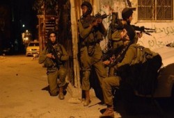 "أوبزيرفر": جيش الاحتلال يدهم بيوت الفلسطينيين بمعدلات مروعة شهريا