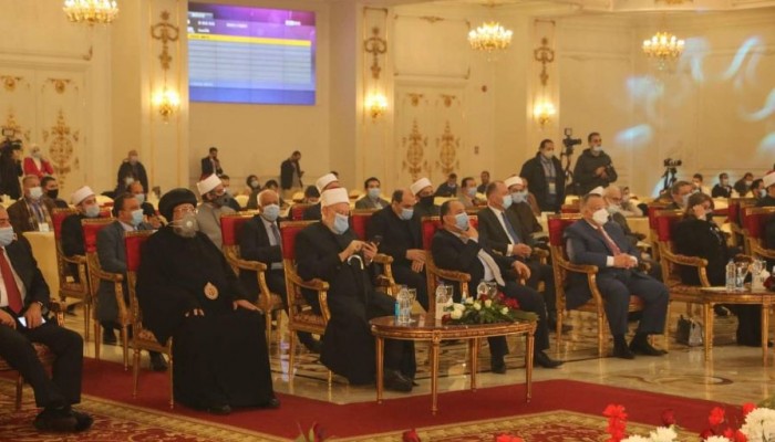 "دار الإفتاء"وحديث الإنجازات.. الخضوع لأهواء العسكر أفقدها الثقة والمكانة