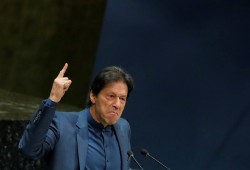 عمران خان يتهم الهند بالتحريض على "الإرهاب الطائفي" داخل باكستان