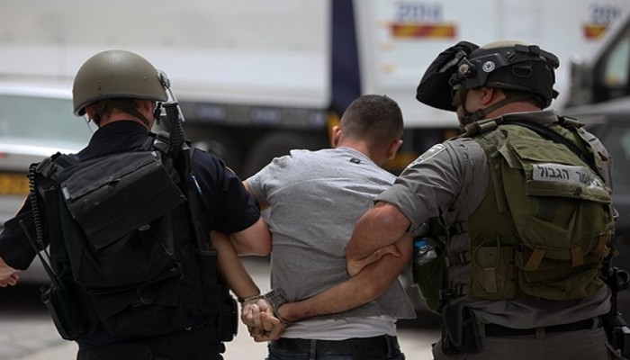 الاحتلال يعتقل 18 فلسطينياً.. ومواجهات بين الشباب والجنود الصهاينة